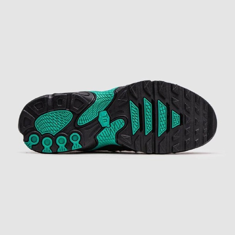 Nike Air Max TN x Supreme Black Galactic Jade — 3