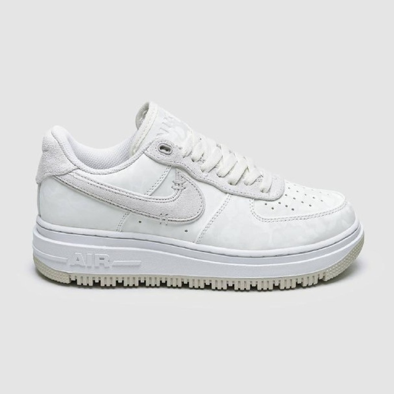 Nike Air Force 1 Low Luxe Summit White Bone